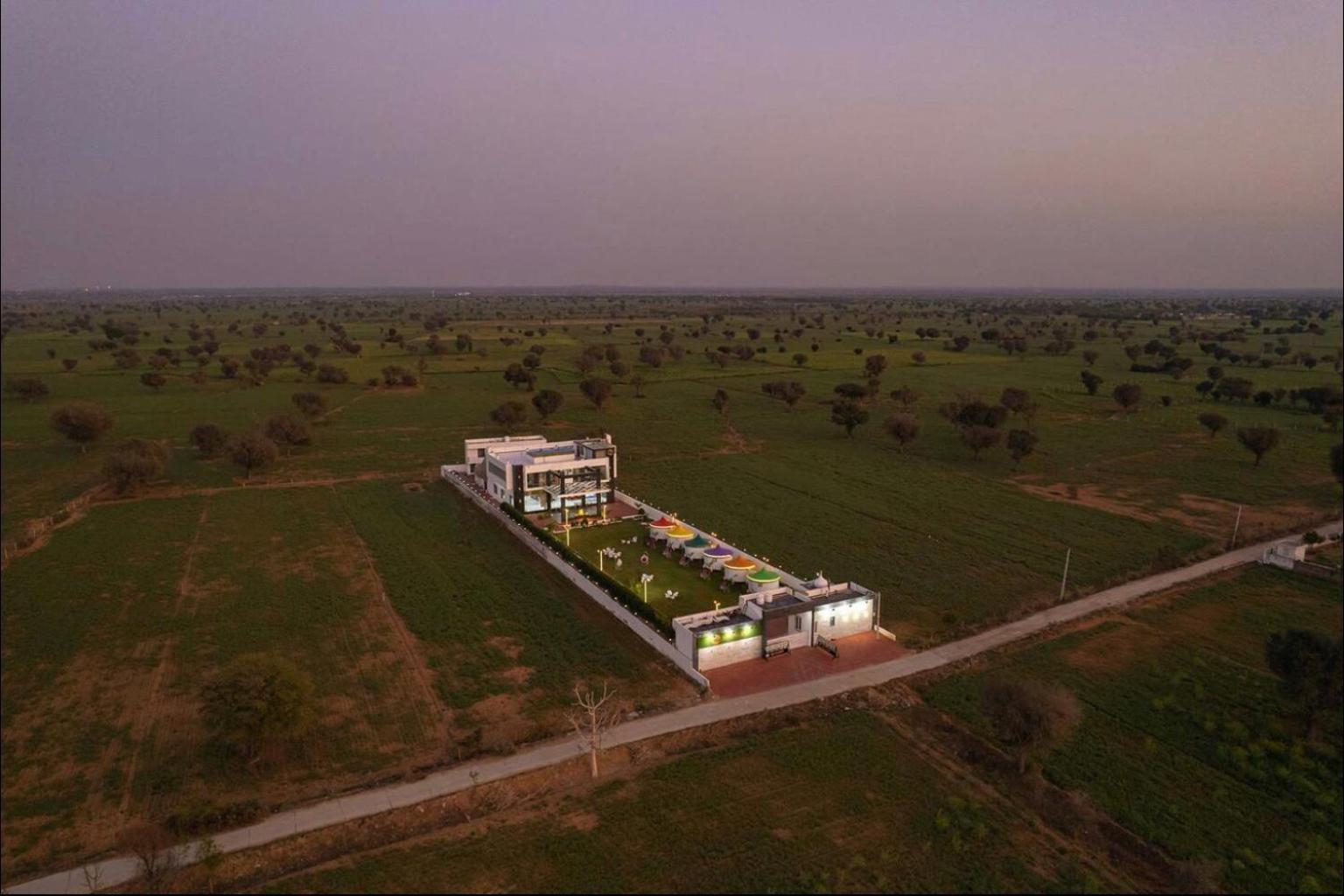 Iris Heaven'Z By Radha Rani Resort Jaipur Exterior photo